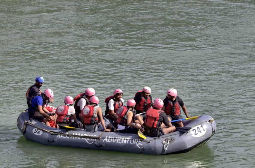  Tourism Dept to Cap Rishikesh Rafting Trips Per Day; New Safety Regulation Takes Effect Next Week