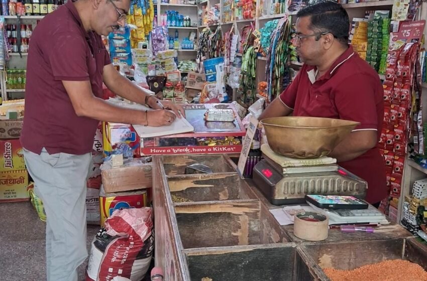  District Pauri Garhwal 11 teams conduct market raids to curb sugar hoarding and black marketing*